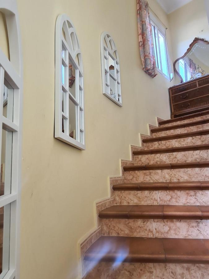 Chateau Angelique Villa Montroy Ngoại thất bức ảnh